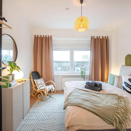 Апартаменты Koblenz' Groesste, 5 Sz, Hbf, Ideal Fuer Gruppen & Firmen