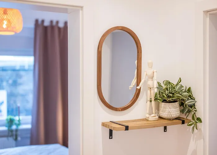 Apartamento Koblenz' Groesste, 5 Sz, Hbf, Ideal Fuer Gruppen & Firmen Coblença